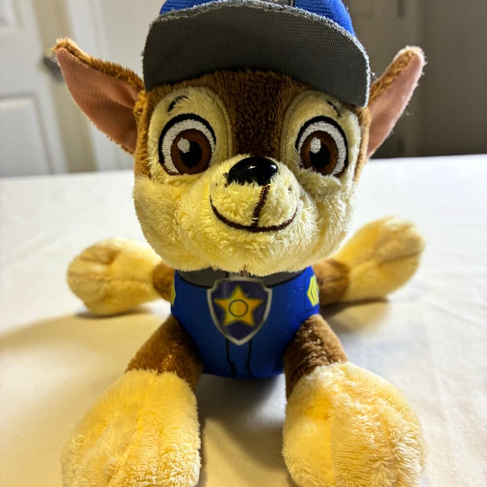 Paw Patrol Chase Plush 6" Police Dog Stuffed Animal Nickelodeon Spin Master 2021